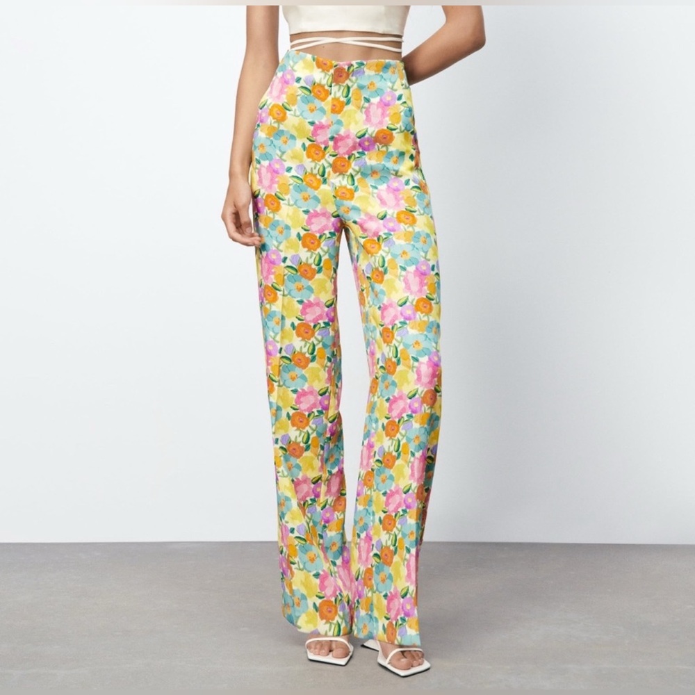 Zara Floral Wide Leg High Waisted Pants in Pastel Colors